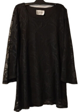 Women's Size Large L&B Black Lace Tunic Dress with Sheer Sleeve Detail